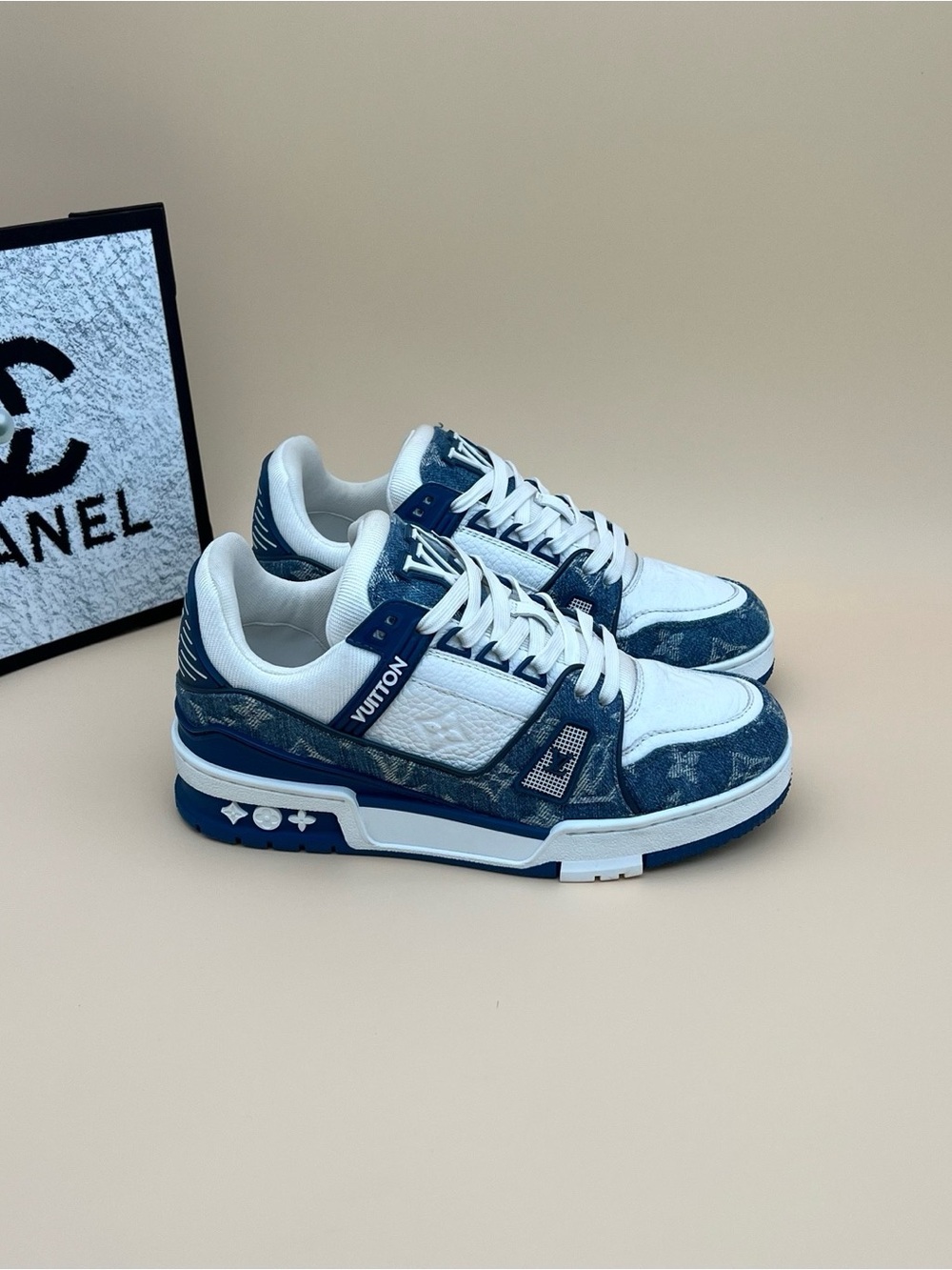 Louis Vuitton White & Navy Monogram Low-Top Sneakers - Picture 2 of 6